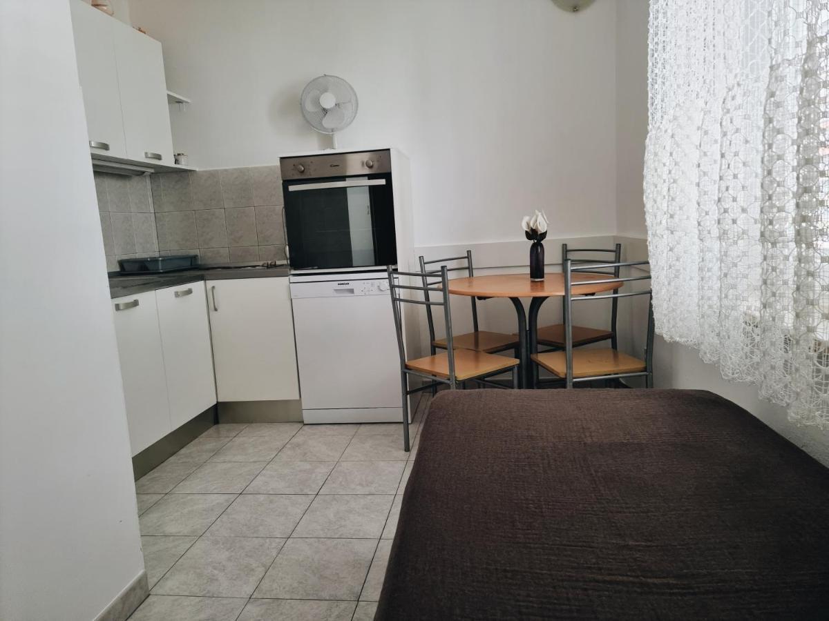 Fani Apartments Podstrana Buitenkant foto